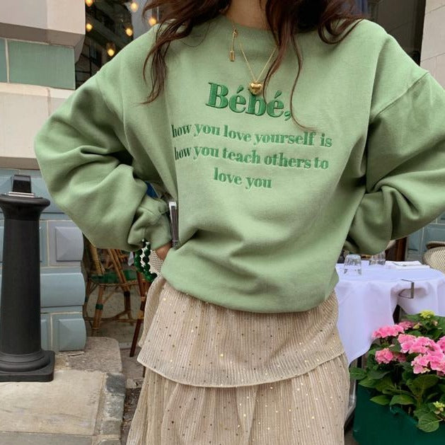 刺繍ロゴスウェット