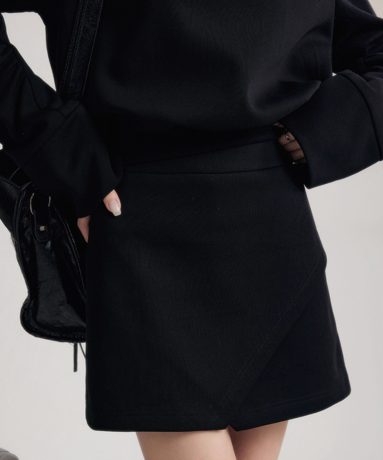 ハイネックバックメッセージトップス【セットアップ可能】