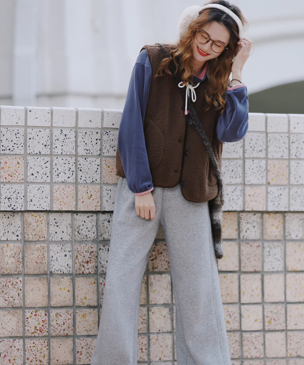 配色パイピングスタンドフリーススウェット