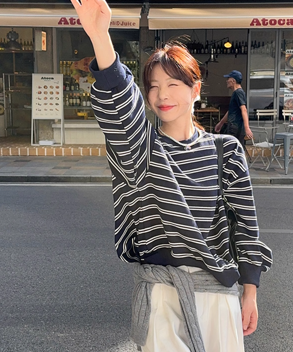 ボーダープルオーバースウェット