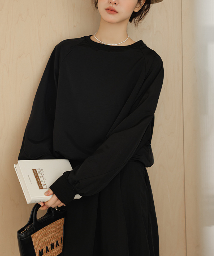 裾絞りプルオーバー+ベーシックスカート2点セット