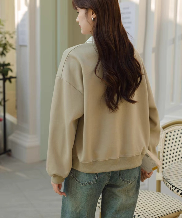 ハーフジップラペルプルオーバー