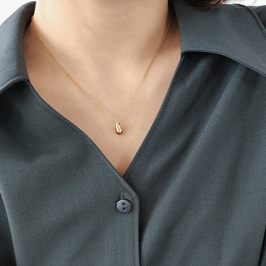 ドロップモチーフネックレス