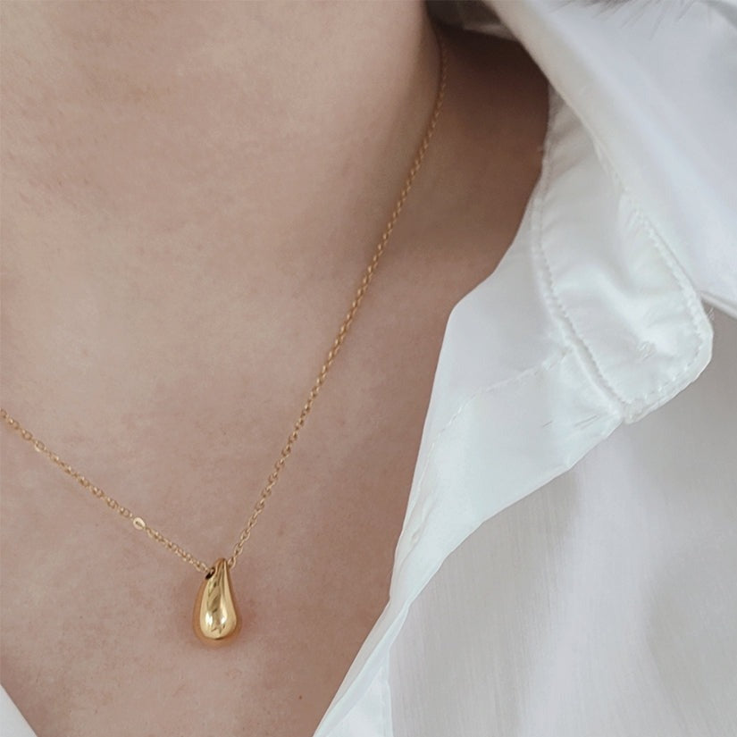 ドロップモチーフネックレス