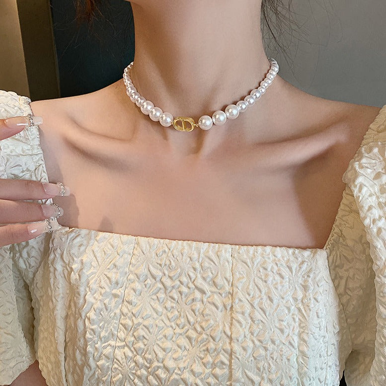 アルファベットパールネックレス