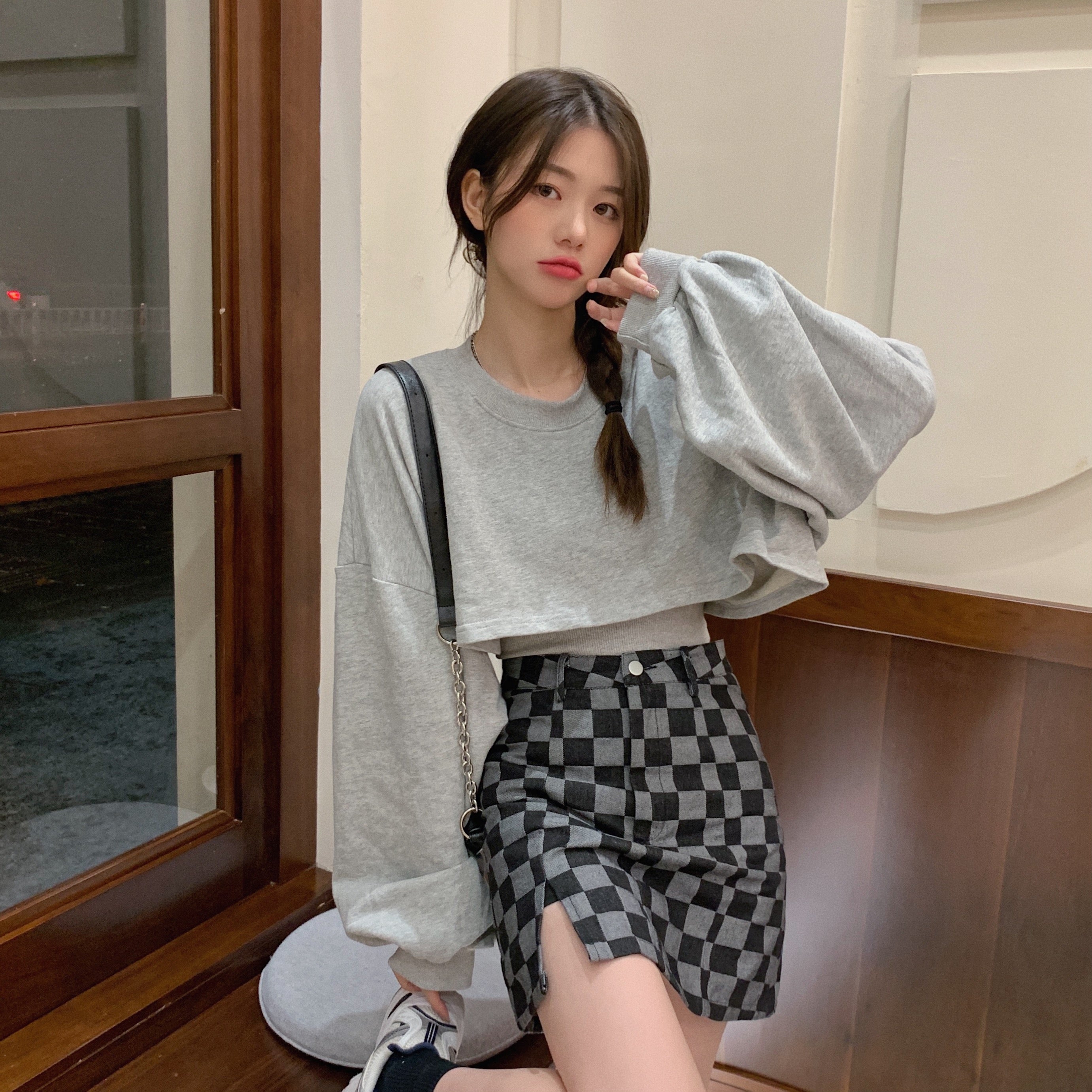 クロップド丈スウェット