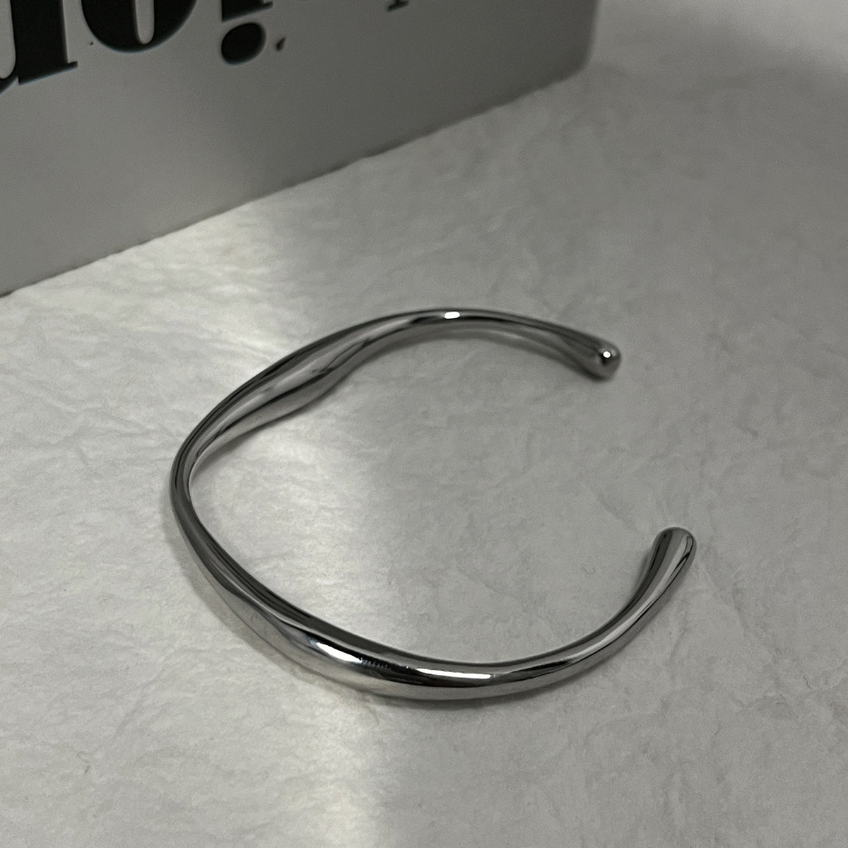 アシンメトリーシルバーバングル mf2620