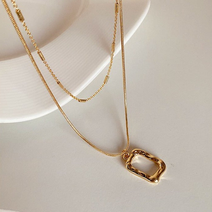 スクエアゴールドペンダント