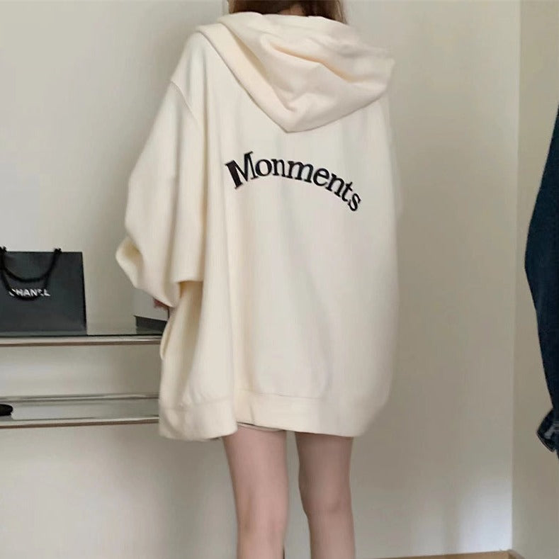 "Monments"ZIPフーディー