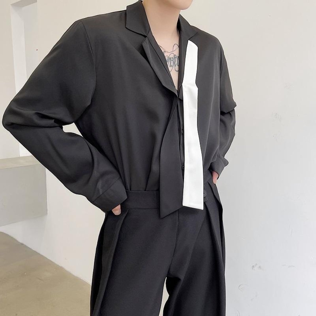 モノトーンフリルシャツ mf0149